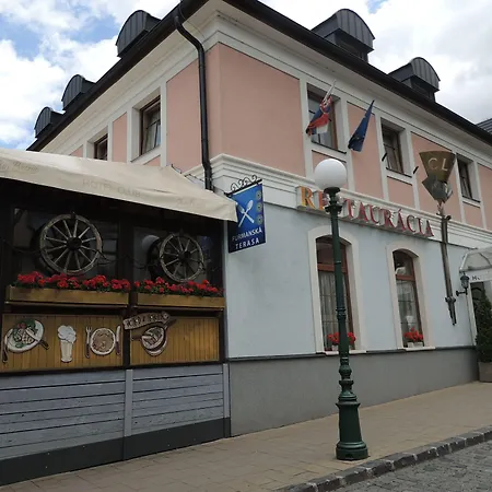 Club 3*