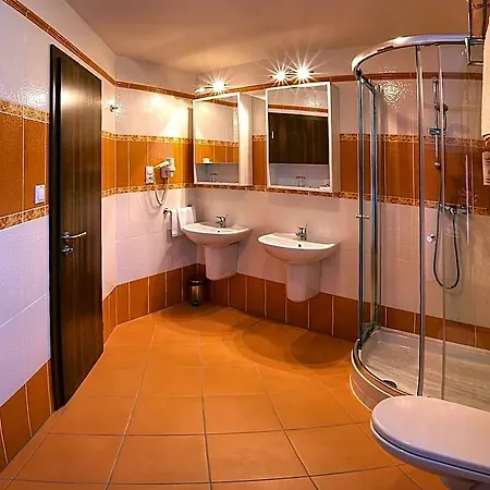 Hotel Club