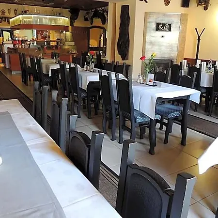 Club Hotel 3*